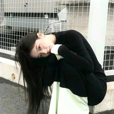 怪异少女神隐
